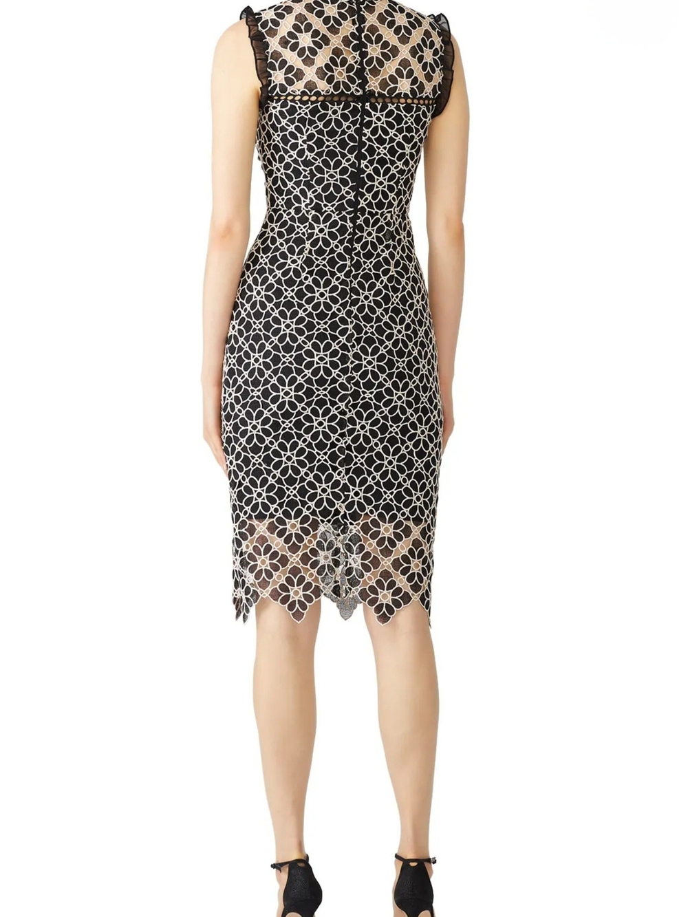 Ivory Lace Sheath Dress. Size 6 - Picture 3 of 17